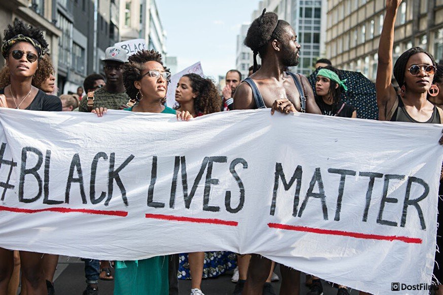 Голливуд тоже против насилия и расизма